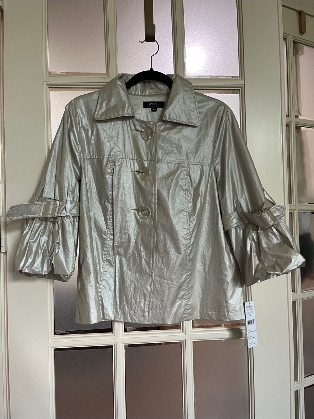 Size 10 Tribal Metallic Silver Cropped Trench Coat with Statement Sleeves